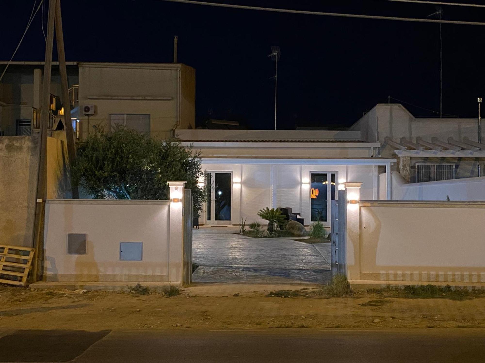 Da Mariano Apartments Mazara del Vallo Bagian luar foto