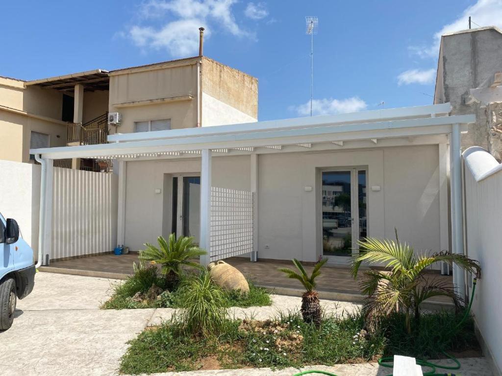 Da Mariano Apartments Mazara del Vallo Bagian luar foto